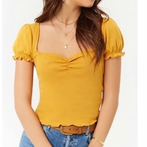 Ruched Lettuce-Edge Top